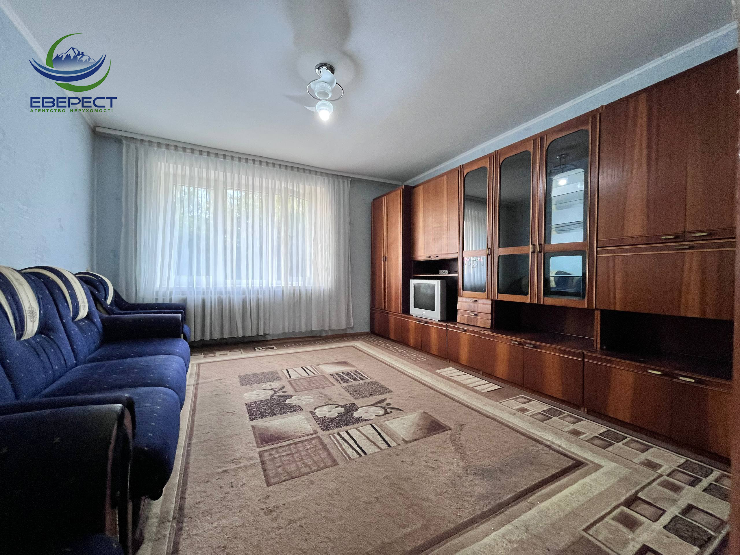 Продаж 2-кімнатної квартири | 49 м² | 2 поверх | проспект Відродження
